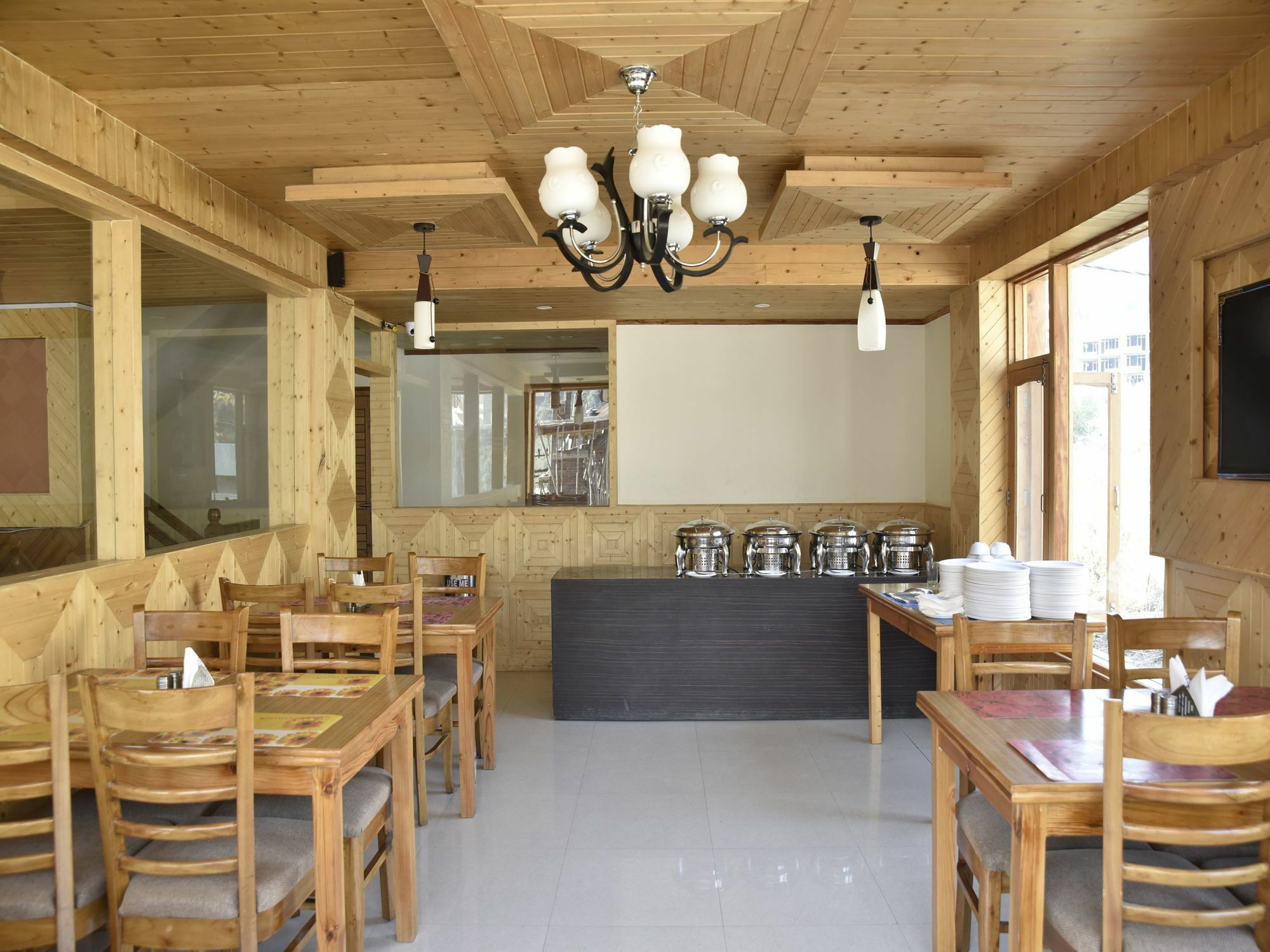Oyo 10255 Hotel Red Apple Manāli Kültér fotó