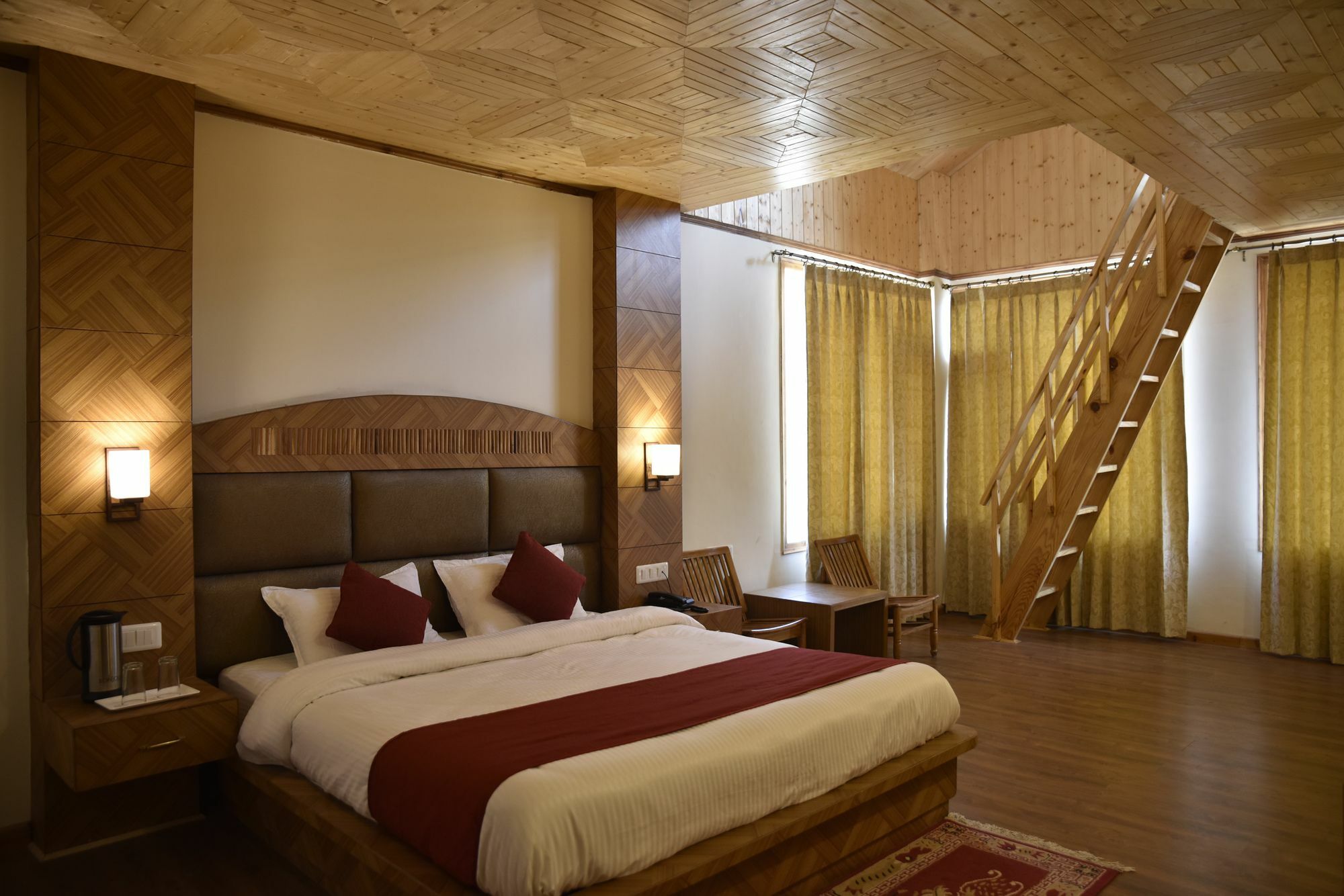 Oyo 10255 Hotel Red Apple Manāli Kültér fotó